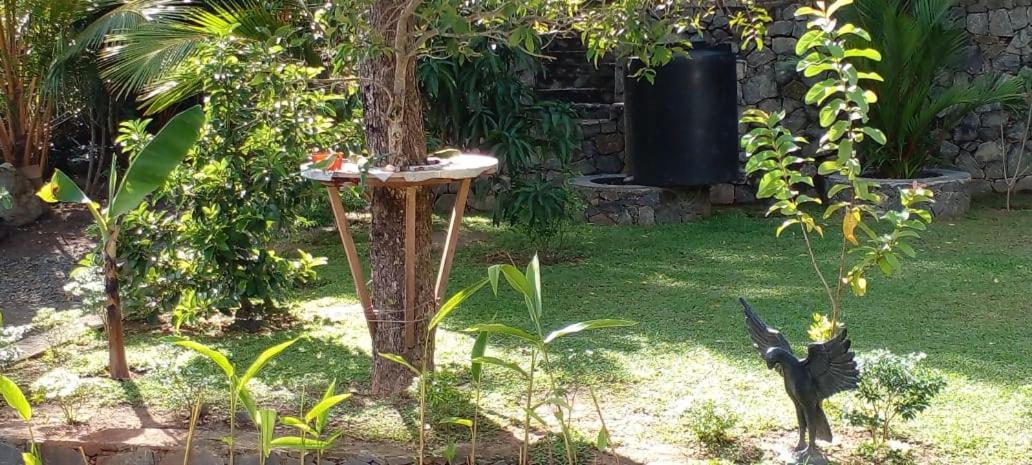 Loveena By H.S. Restaurant & Guest Tangalle Exterior foto
